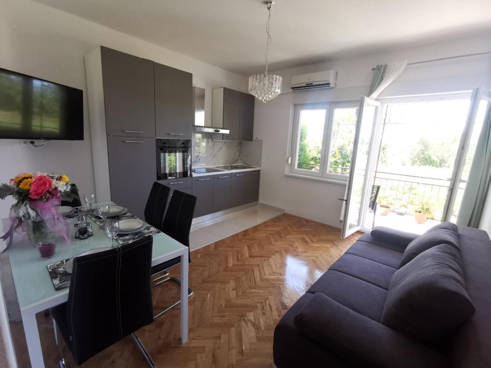 Apartments Mila Kaštela Kamer foto