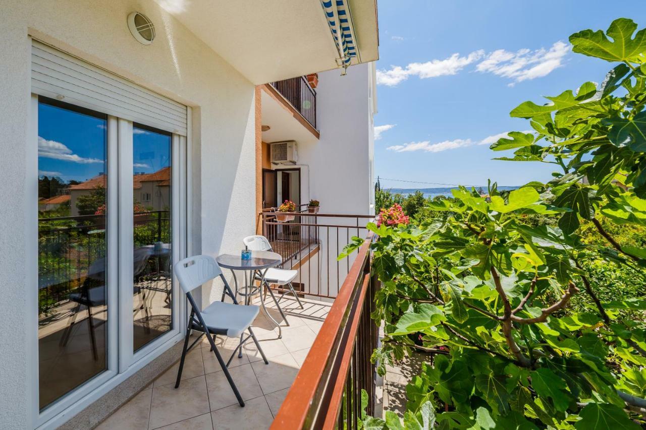 Apartments Mila Kaštela Buitenkant foto